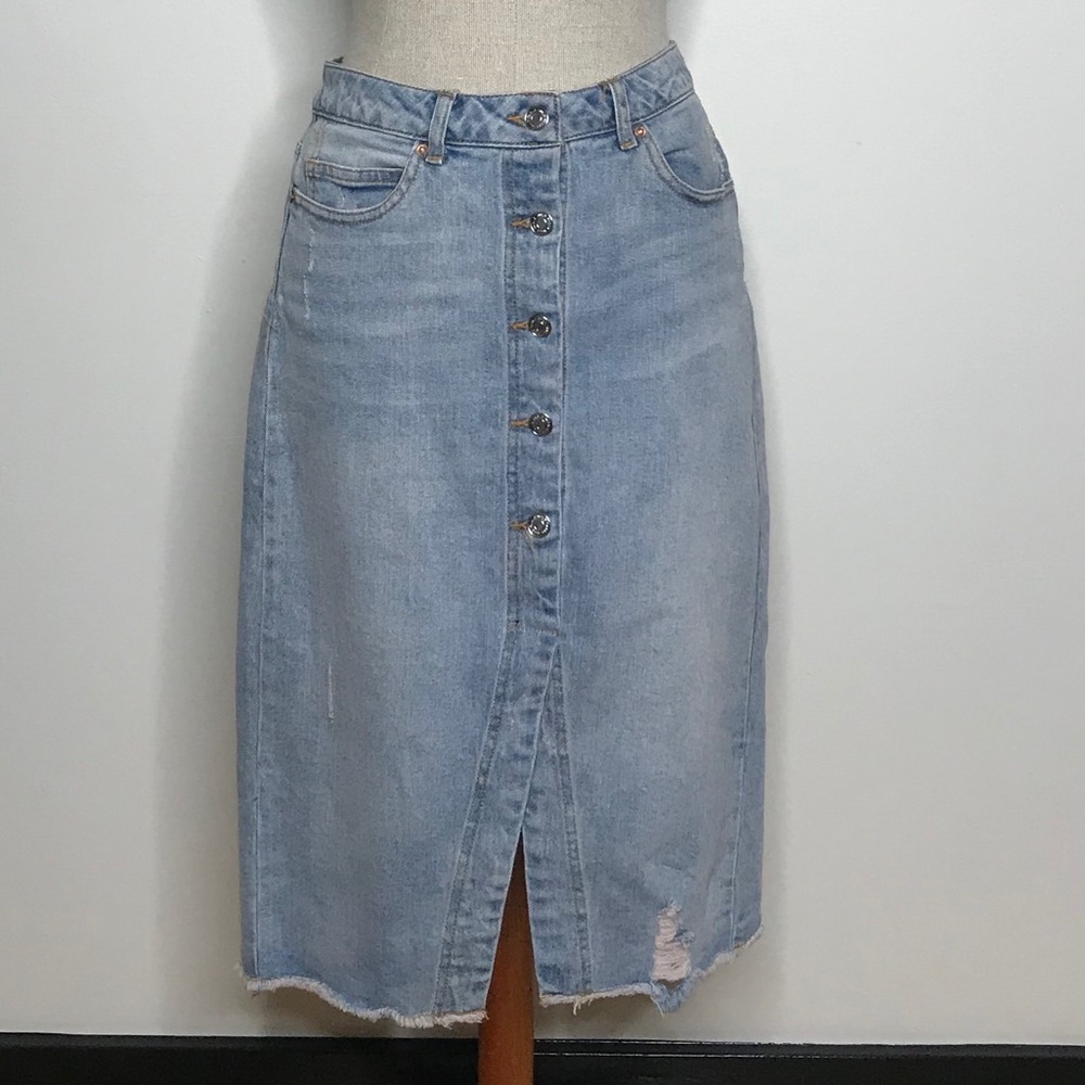 Wild fable denim midi skirt.  Size 4